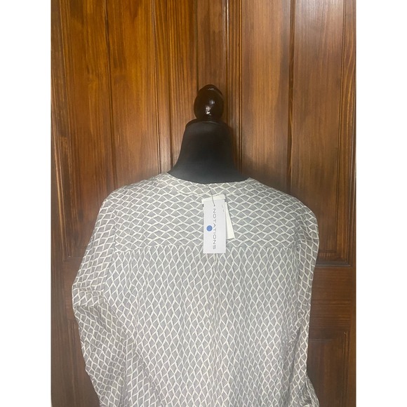Notations Black & White Design Womens Blouse, Day or Evening Wear - Size PXL - Picture 4 of 6